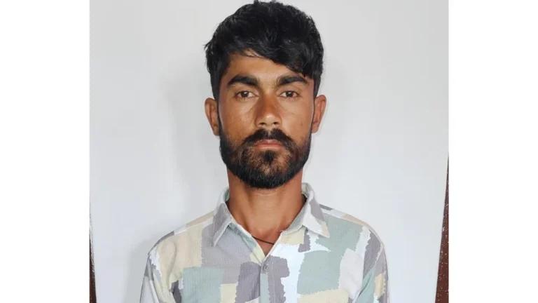 ધ્રાંગધ્રા હથિયાર જપ્તી કેસમાં વધુ એક આરોપીની ધરપકડ:દોઢ મહિના પહેલા બે કારમાંથી 4 હથિયાર મળ્યા હતા