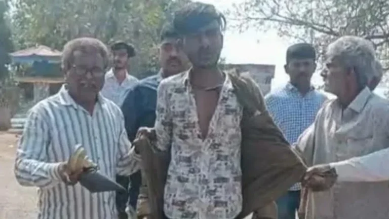 લખતરના કડુ ગામે શક્તિ માતાજીના મંદિરમાં ચોરીનો પ્રયાસ: ગ્રામજનોએ એક શખ્સને રંગેહાથ ઝડપ્યો