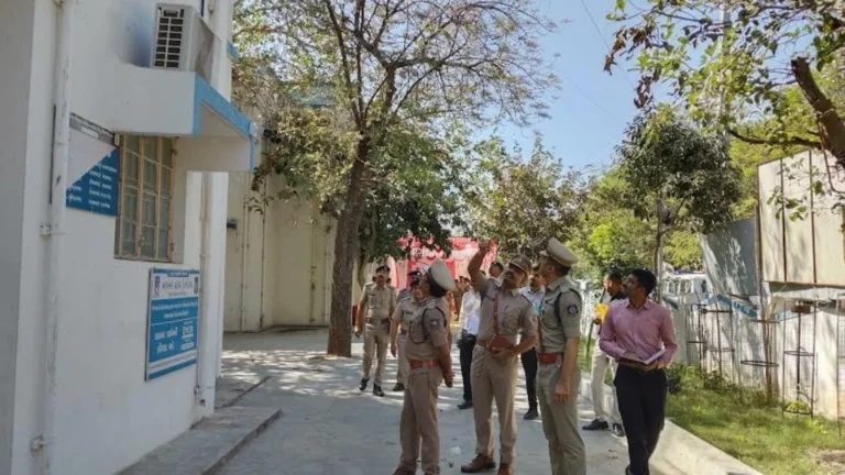 લીંબડી ડીવાયએસપી કચેરી ખાતે રેન્જ આઈજી દ્વારા દ્વિ-વાર્ષિક ઇન્સ્પેક્શન અને નવી પોલીસ ચોકીનું ઉદ્ઘાટન