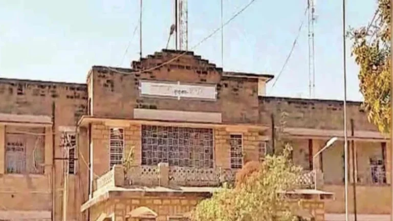 સુરેન્દ્રનગરમાં કલેક્ટર કચેરી સહિત 473 સરકારી કચેરીનો રૂ.42 કરોડનો બાકી વેરો વસૂલવા નોટિસ