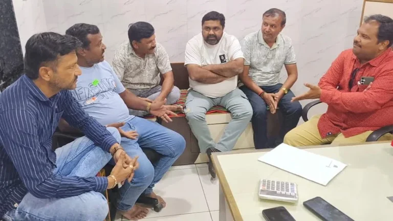 સુરેન્દ્રનગર: ‘બોડી કોડ’ના નવા નિયમોથી ટ્રાવેલ્સ સંચાલકો મુશ્કેલીમાં, 200 બસોના ફિટનેસ સર્ટિફિકેટ અટવાયા