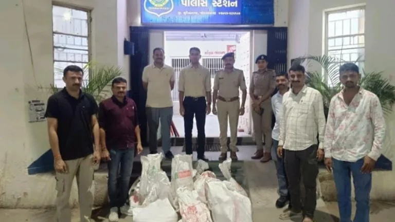 સુરેન્દ્રનગરના રતનપરમાં મહિલા બુટલેગરના વાડામાંથી 515 લિટર દેશી દારૂ ઝડપાયો