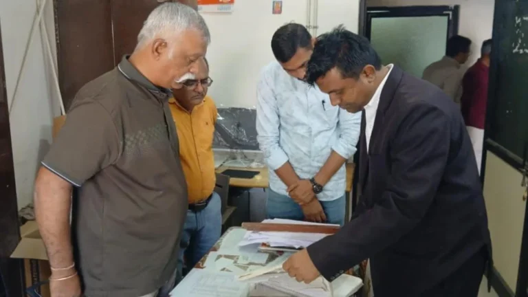 ચોટીલા નગરપાલિકામાં વહીવટદાર શાસન: ડેપ્યુટી કલેક્ટર હરેશ મકવાણાએ ચાર્જ સંભાળ્યો