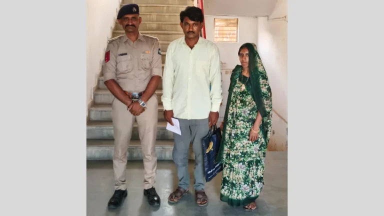 લખતર: તલસાણા ગામેથી ગુમ થયેલ મૂક-બધિર યુવતીનું પોલીસે પરિવાર સાથે કરાવ્યું મિલન