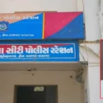 ધ્રાંગધ્રાની કારદારની શેરીમાંથી વરલી મટકાના જુગાર રમાડતો શખ્સ ઝડપાયો