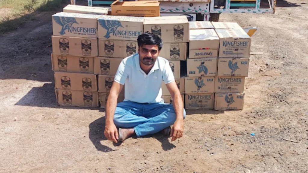 માલવણ-ધ્રાંગધ્રા હાઈવે પર પોલીસનો દરોડો: રામદેવ હોટલ પાછળથી 1,992 બોટલ વિદેશી દારૂ ઝડપાયો