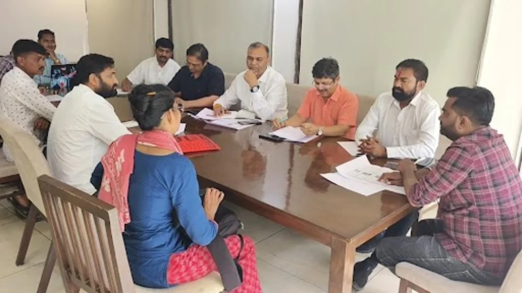 દસાડામાં AAPની સેન્સ પ્રક્રિયામાં ઉમેદવારોની યોગ્યતાને બદલે ‘આર્થિક ક્ષમતા’ પર ભાર મૂકાતા કાર્યકરોમાં રોષ