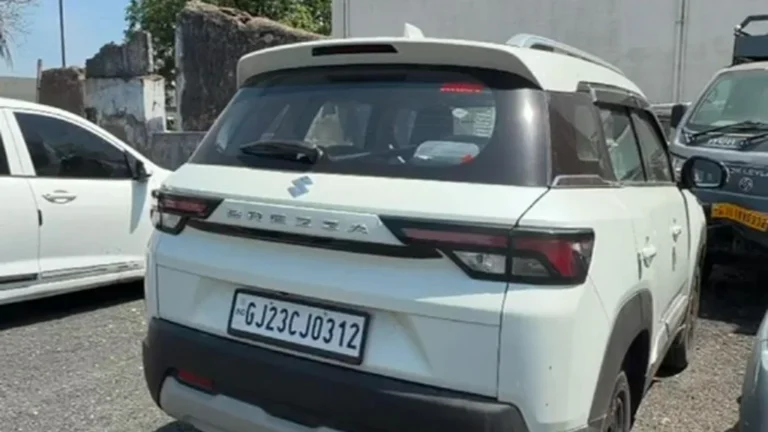 sayla-police-seized-liquor-retired-army-man-arrested