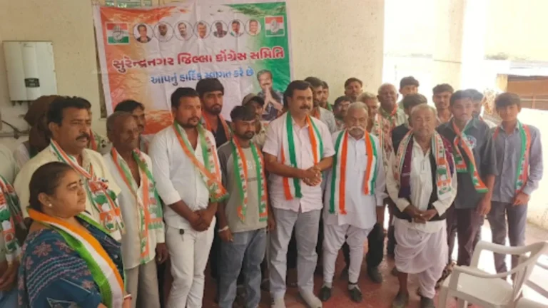 સુરેન્દ્રનગર ભાજપમાં મોટું ભંગાણ: લીંબડી-ચુડાના 50 થી વધુ કોળી અગ્રણીઓ કોંગ્રેસમાં જોડાયા