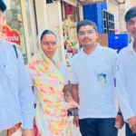 સુરેન્દ્રનગર ટ્રાફિક પોલીસની સતર્કતા: બજારમાં મહિલાનો મોબાઈલ ચોરી ભાગતા શખ્સને પીછો કરી ઝડપી પાડ્યો