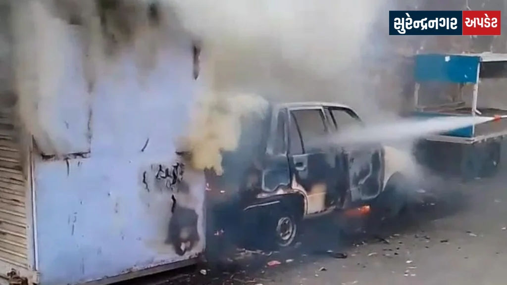 surendranagar-tanki-chowk-car-and-cabin-fire-accident