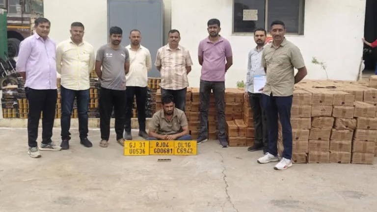 Surendranagar LCB Police Seized Foreign Liquor Stock Hidden in Truck Tank Near Chotila Janivadla Village-1