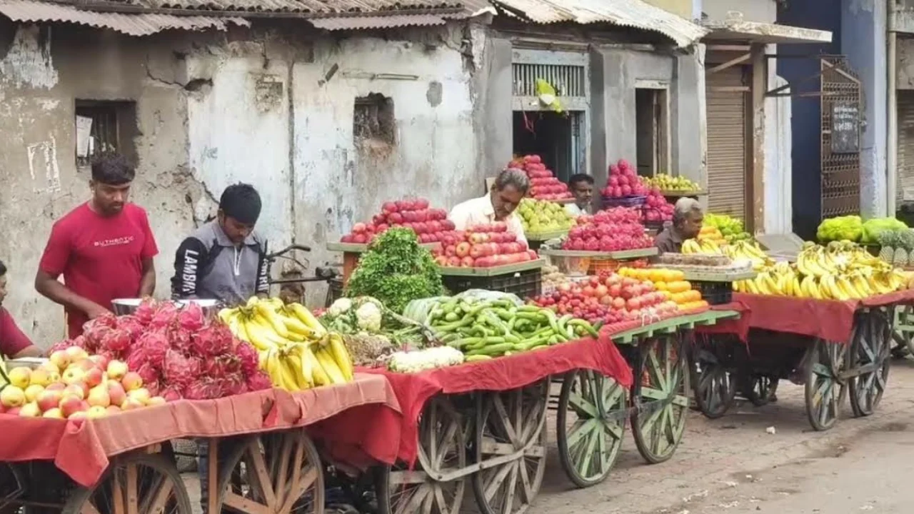 Surendranagar Fruit Price Hike