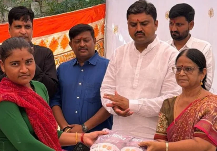Aangan Utsav Celebration and Kit Distribution in Joravarnagar Surendranagar