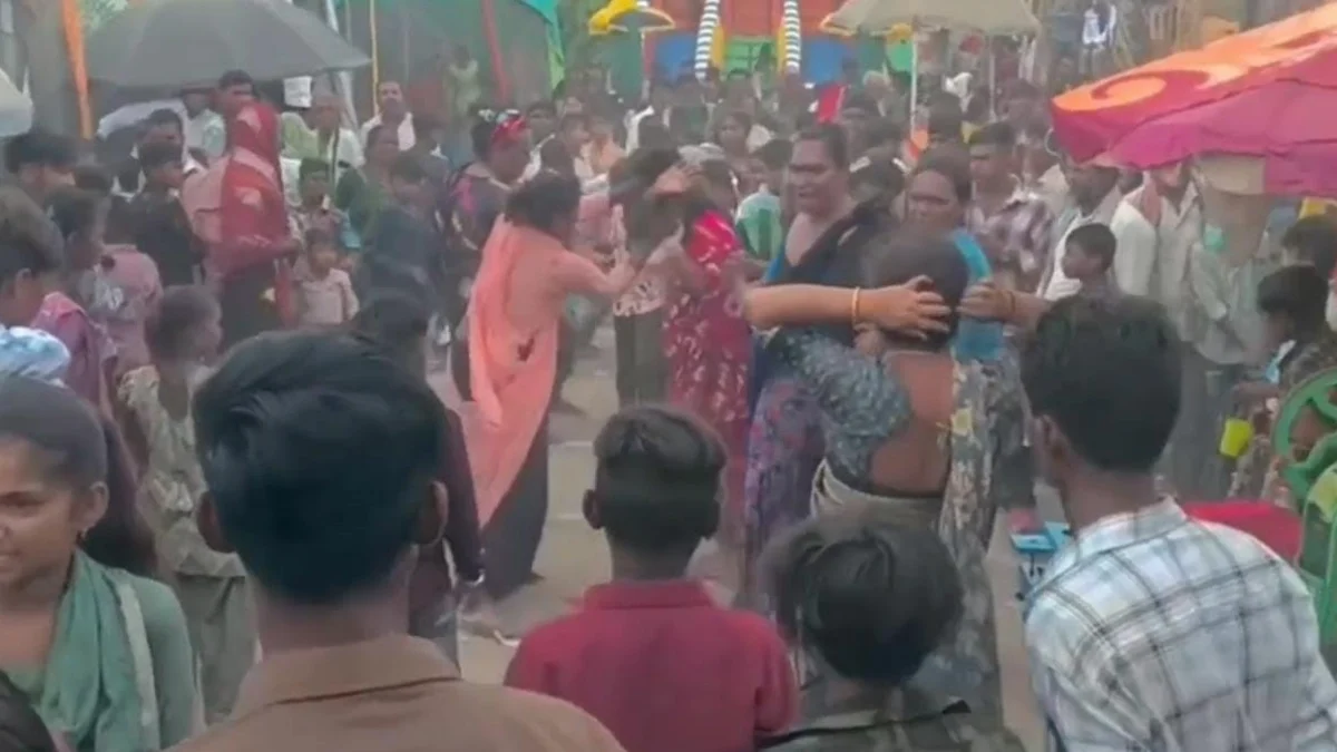 Police investigation after Kinnar group attack at Limbdi Kathechi village fair