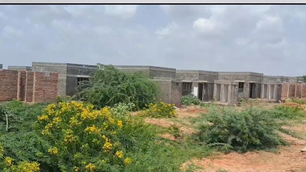 wadhwan khamisana awas yojana incomplete houses